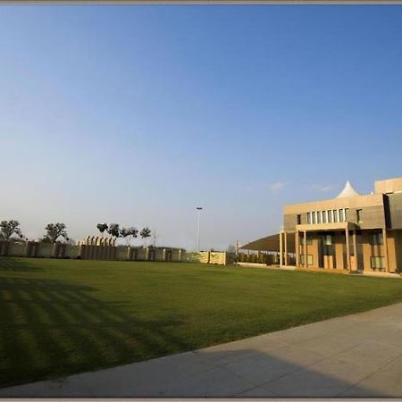 The Celestial Park, Bhopal Hotel Exterior foto